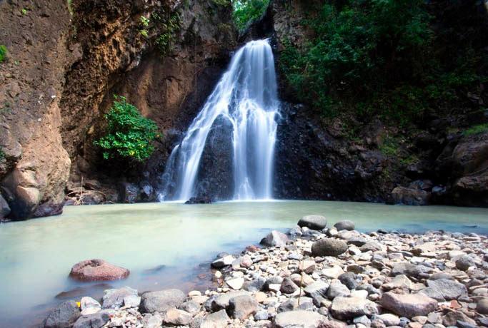SingSing Waterfalls, Lovina, Air Terjun Bali
