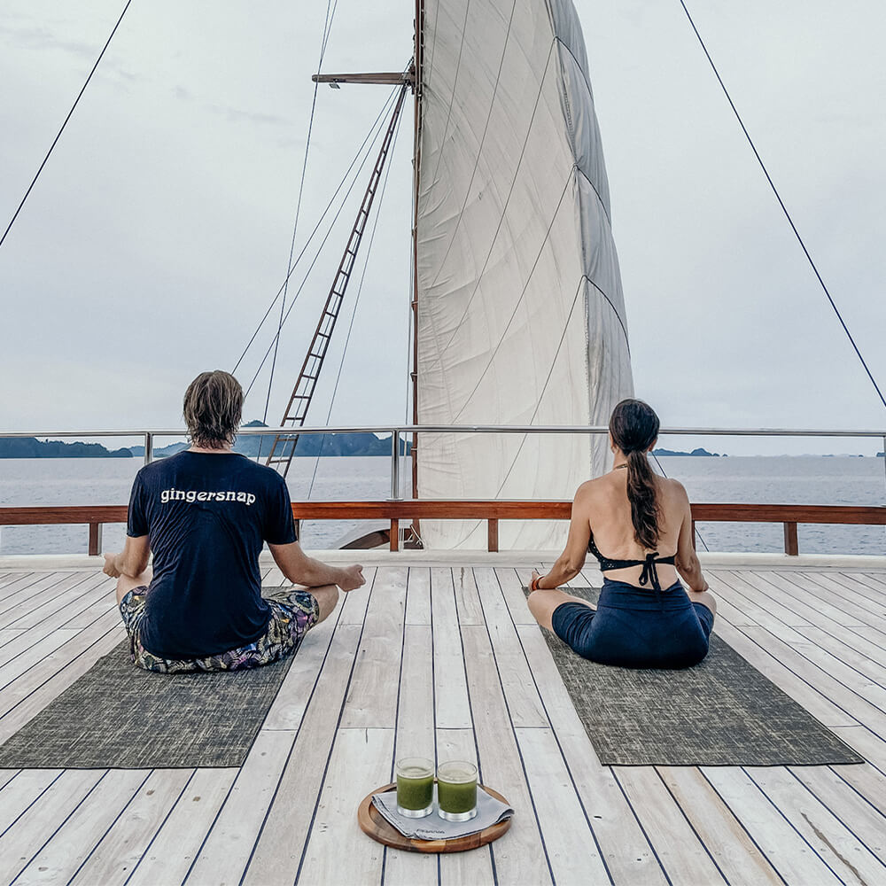 yoga yacht indonesia prana by altzaro